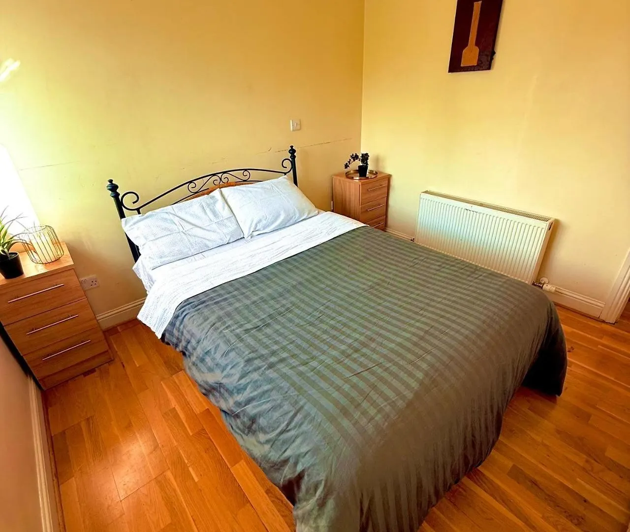 Homestay Cork City Comfort Park And Pillow Ireland